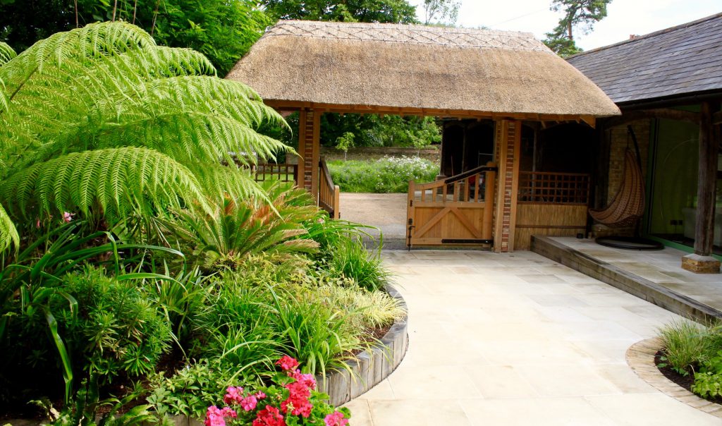 Tropical Oasis Garden Kent Outdoor Creations